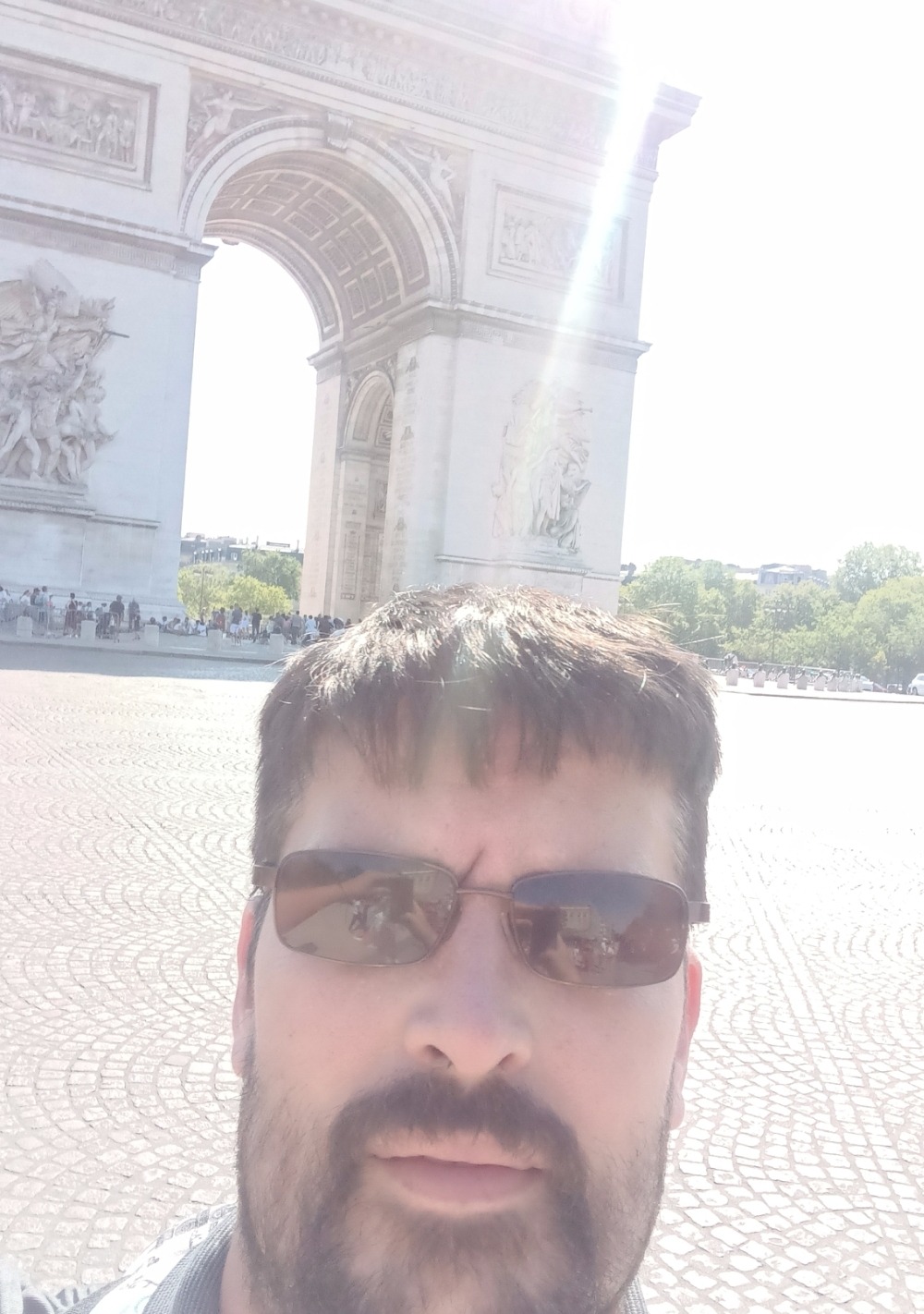 Profil de Pathe, 41 ans, rencontre gay à Chassors