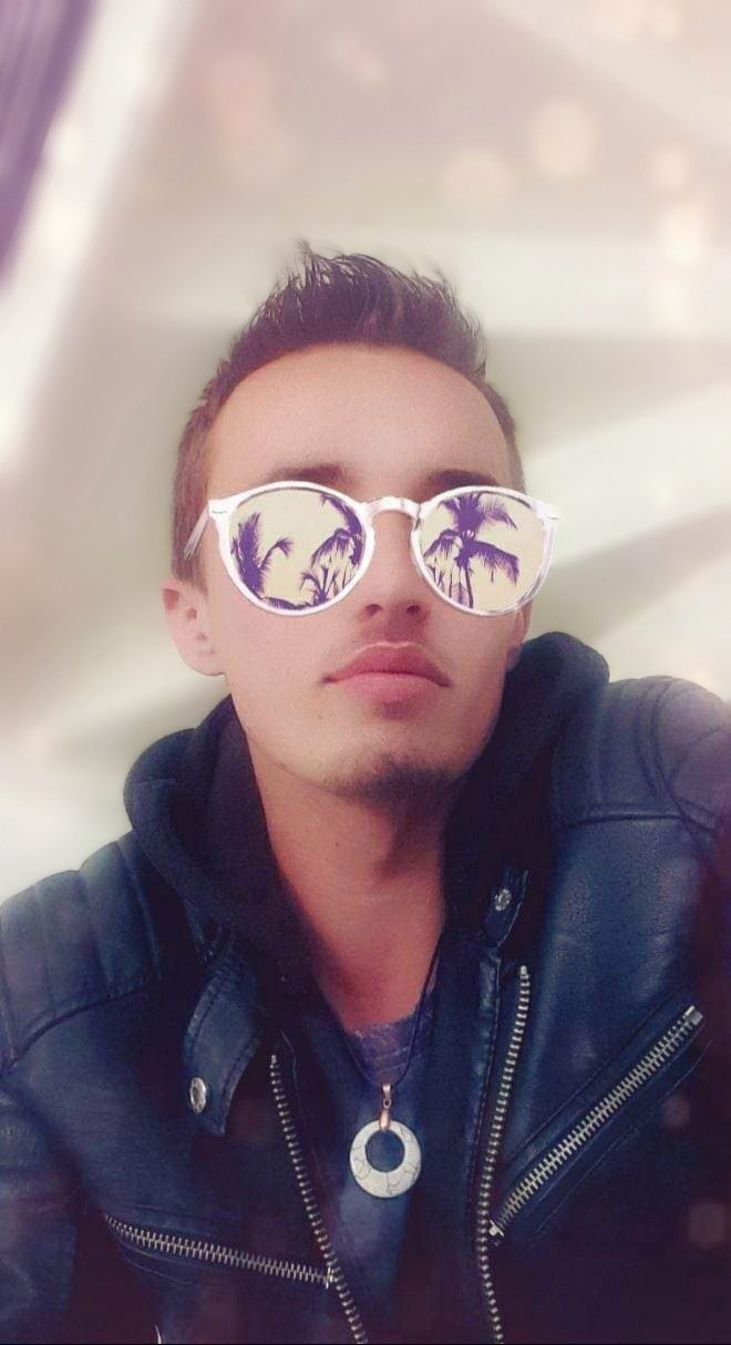 Profil de Pieter, 26 ans, rencontre gay à Boubiers