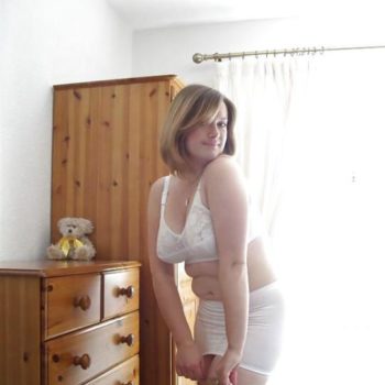 Profil de Maelysse, 33 ans, rencontre gay à Érondelle