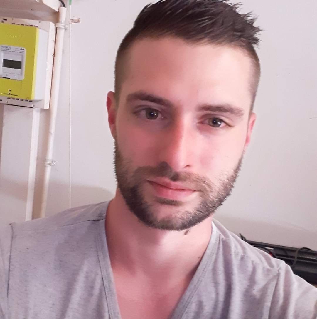 Profil de Talel, 32 ans, rencontre gay à Périgneux