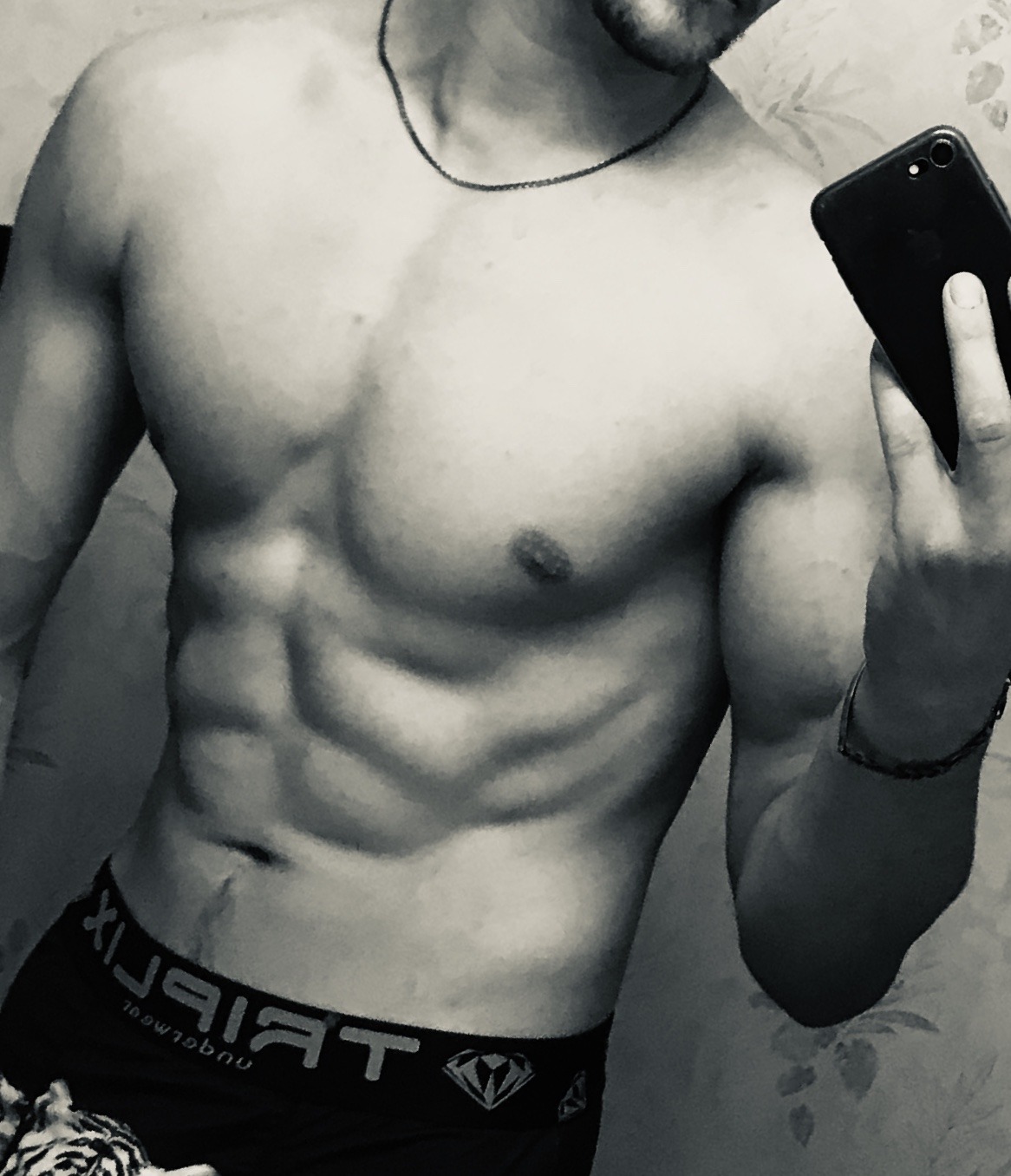 Profil de Soilihi, 29 ans, rencontre gay à Lanthenans