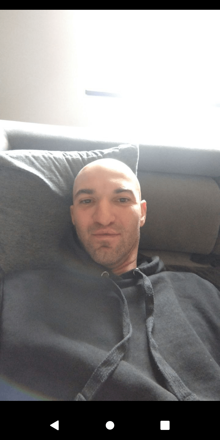 Profil de Jiyan, 38 ans, rencontre gay à Airoux