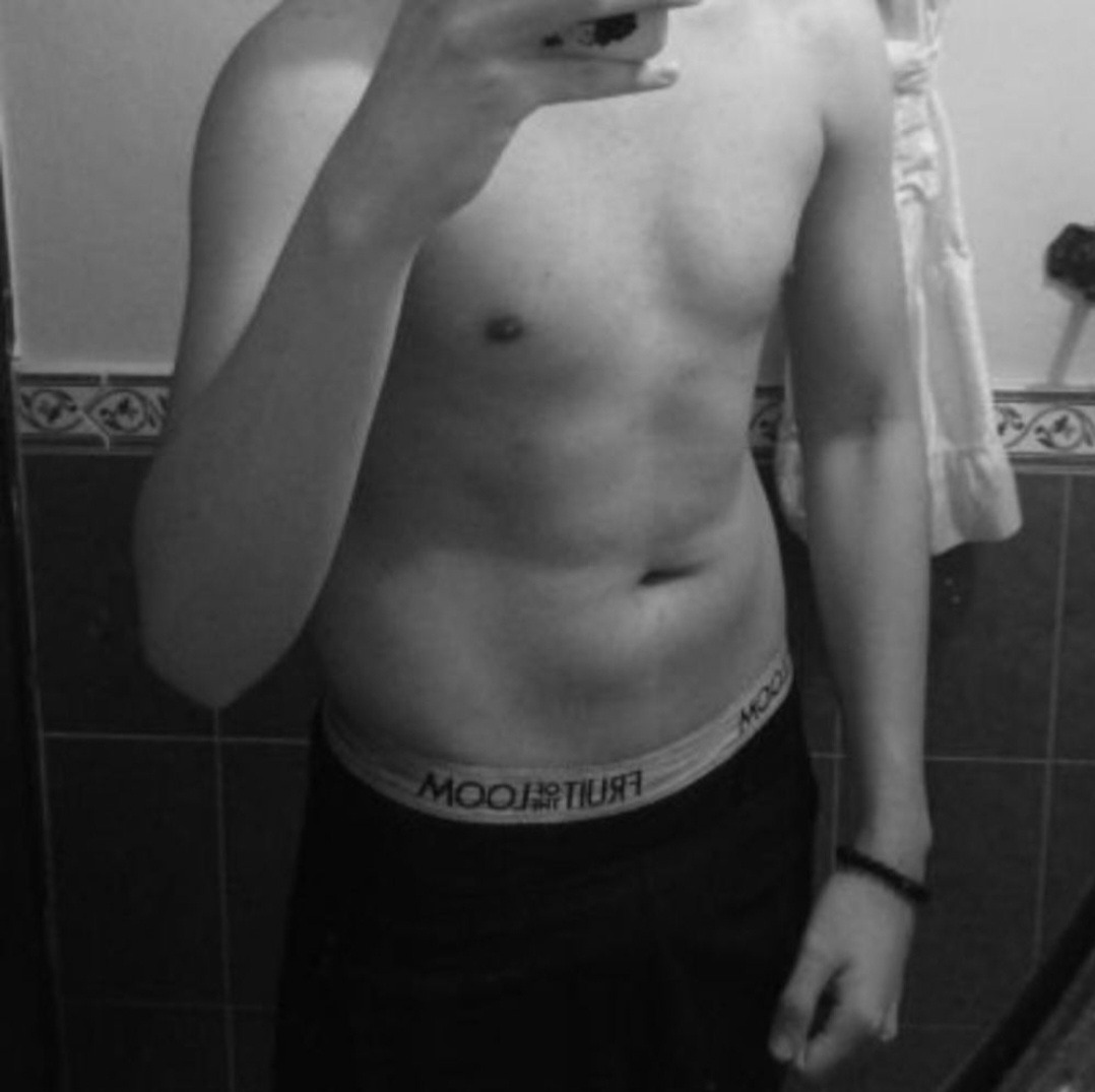 Profil de Pierre-christophe, 24 ans, rencontre gay à Curac