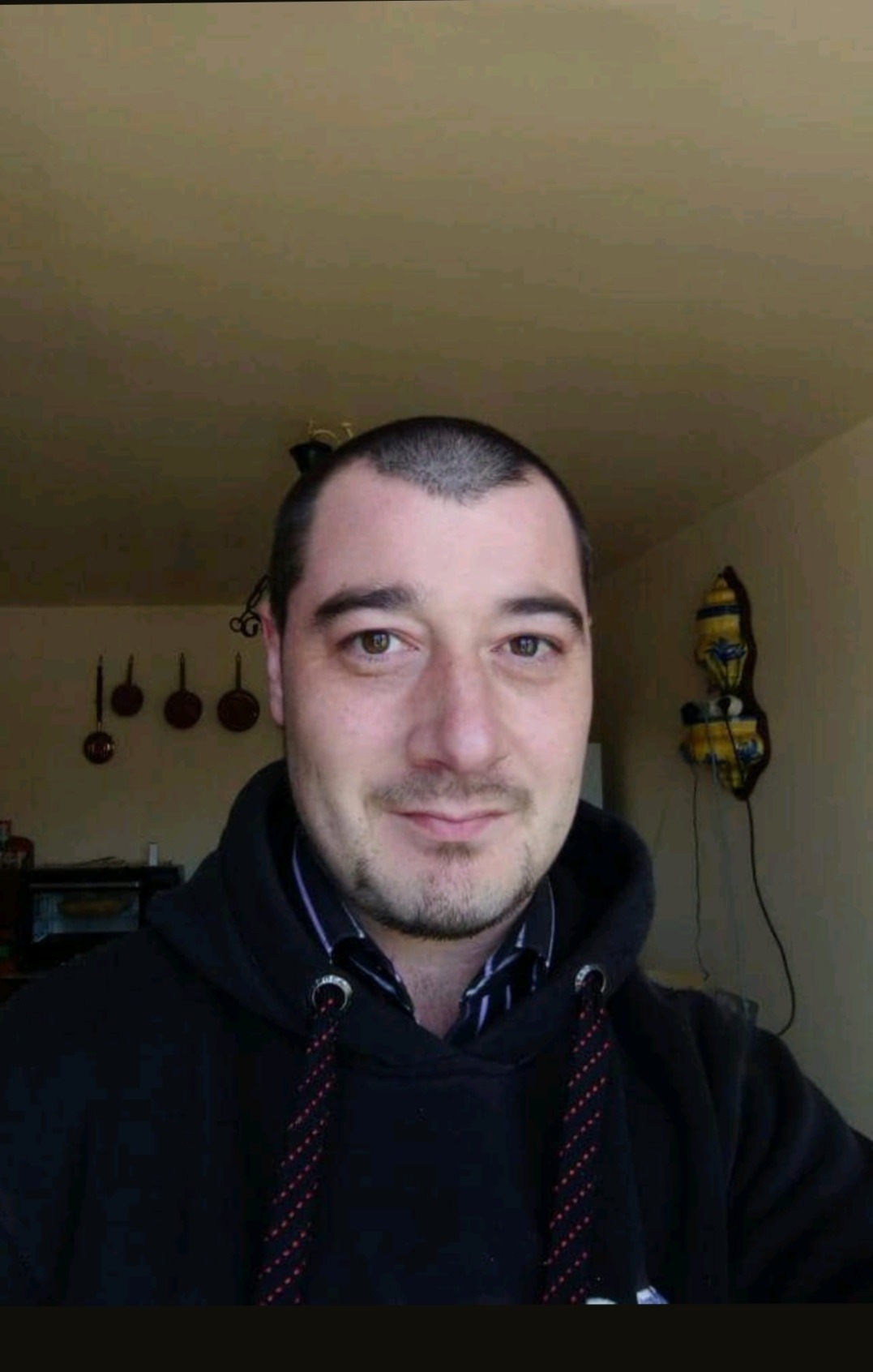 Profil de San, 37 ans, rencontre gay à Écouves