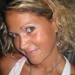 Profil de Katrina, 50 ans, rencontre gay à Rahay