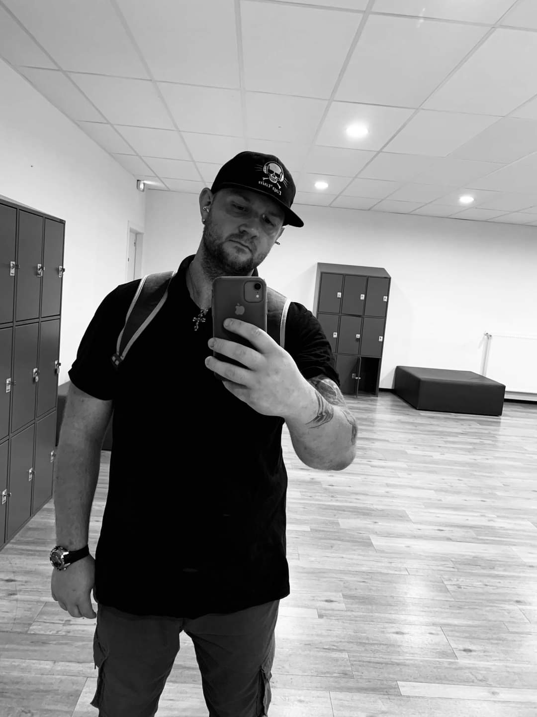 Profil de Richard, 32 ans, rencontre gay à LeChâtelard