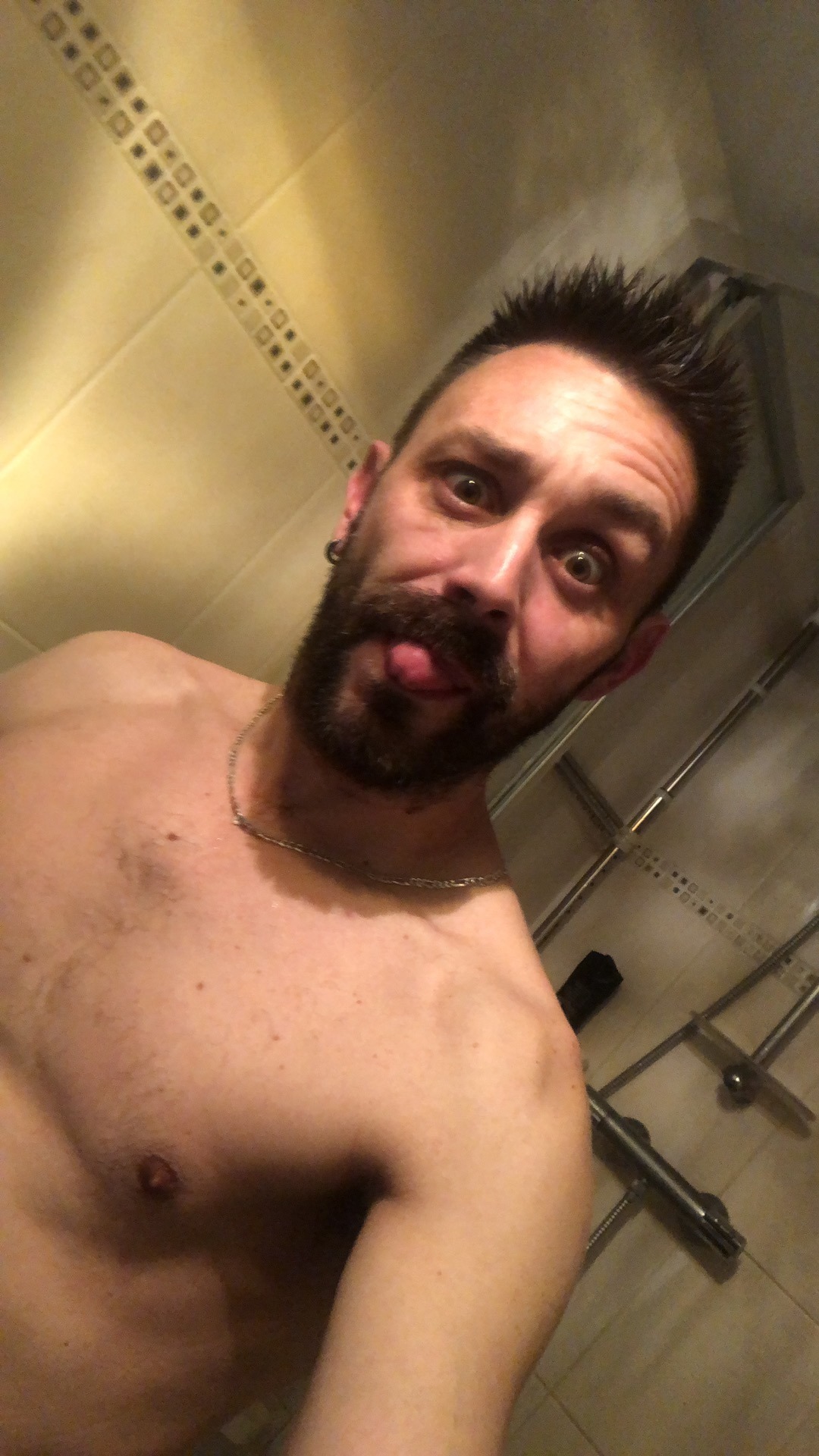 Profil de Feycal, 41 ans, rencontre gay à Briennon