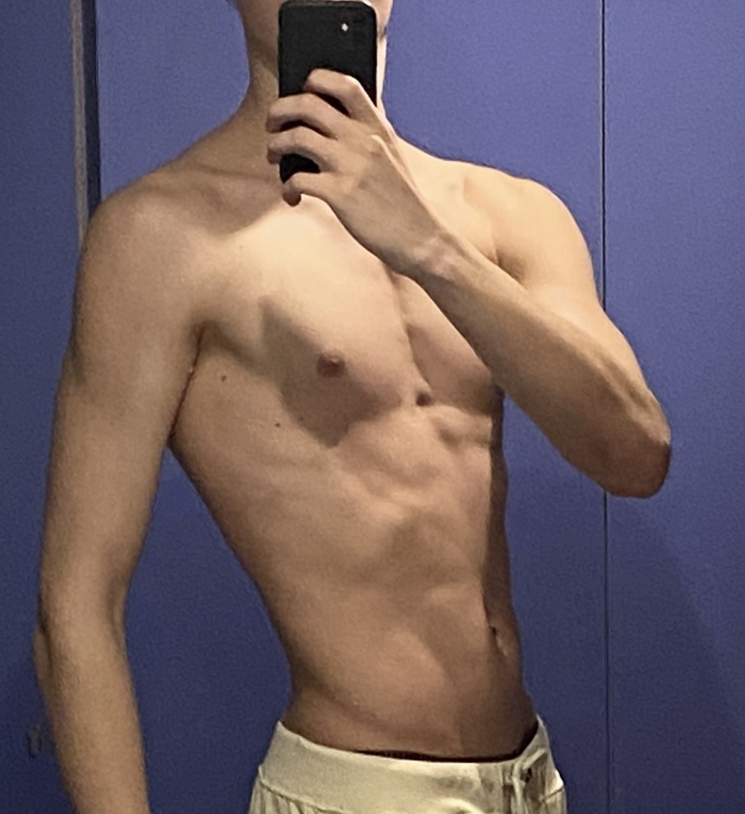 Profil de Pépin, 22 ans, rencontre gay à Cry