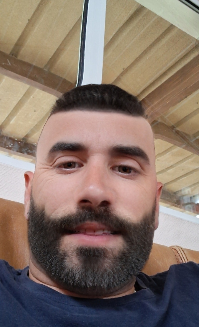 Profil de Marwyn, 41 ans, rencontre gay à Vernoux