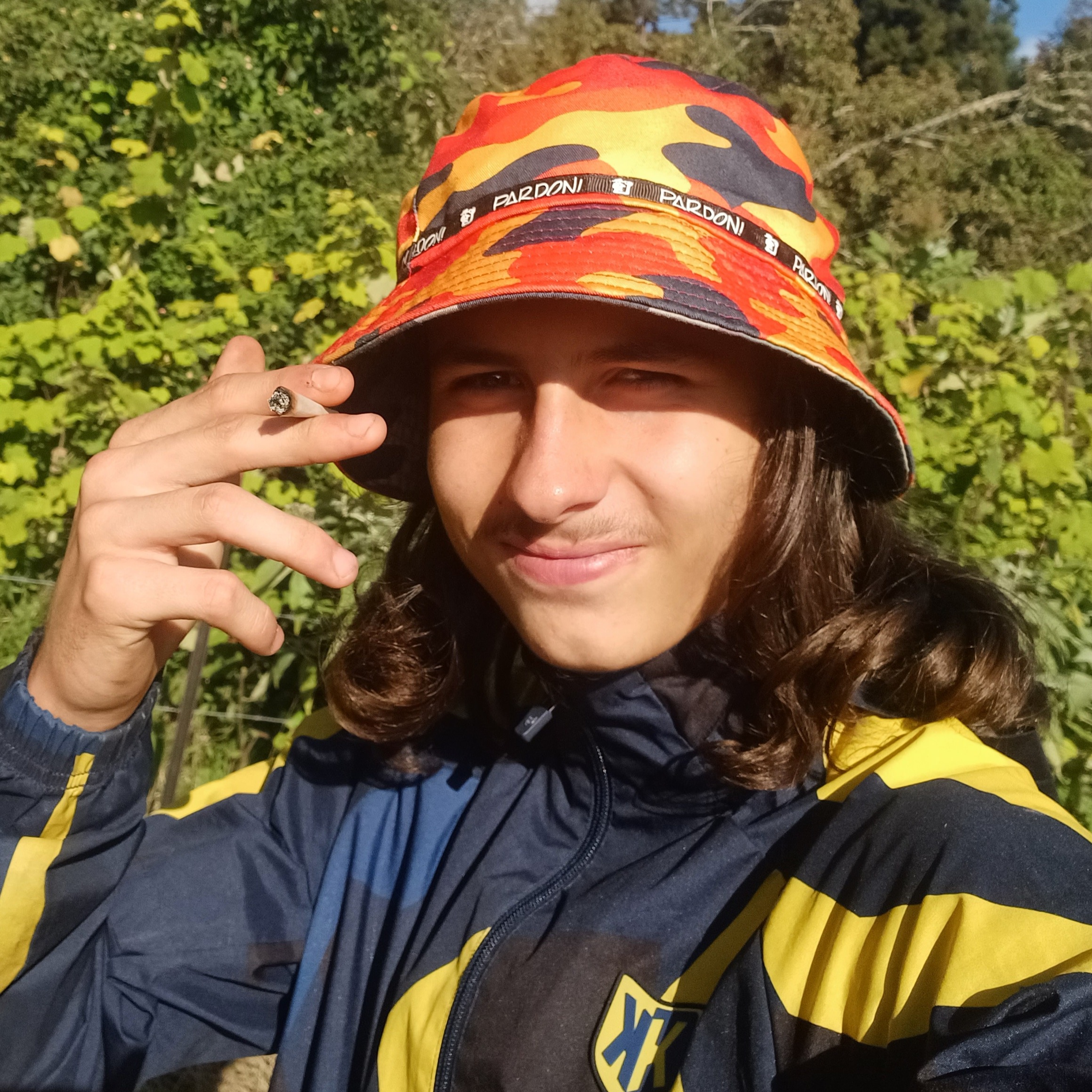 Profil de Louca, 18 ans, rencontre gay à Rozès