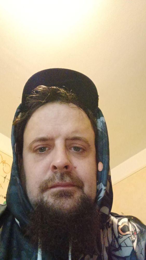 Profil de Alessio, 36 ans, rencontre gay à Linay