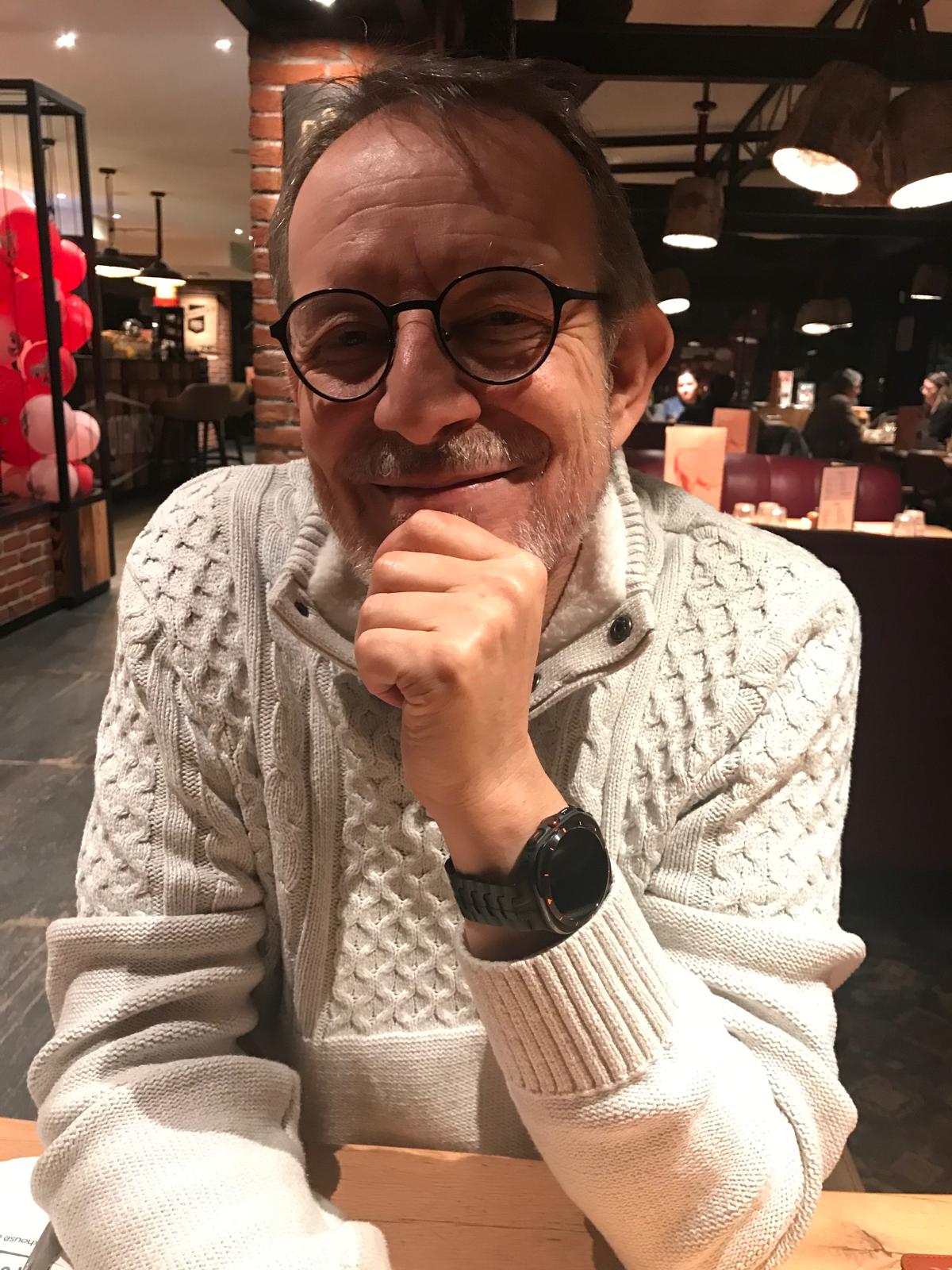 Profil de Yolain, 55 ans, rencontre gay à Attignat