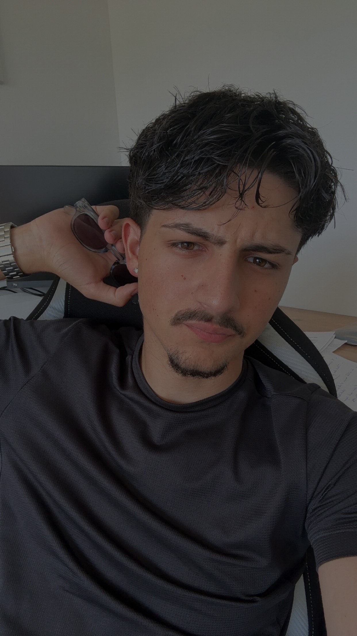 Profil de Jacquelin, 19 ans, rencontre gay à Ambléon