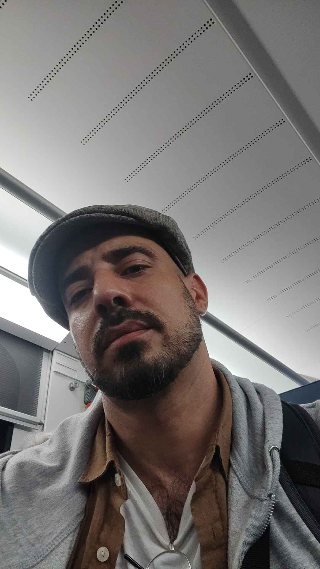 Profil de El-amine, 35 ans, rencontre gay à Argentan