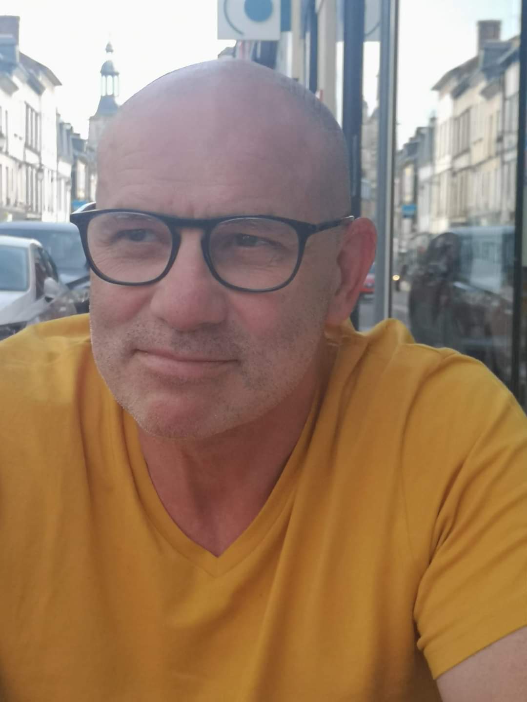 Profil de Anzo, 55 ans, rencontre gay à Vecoux