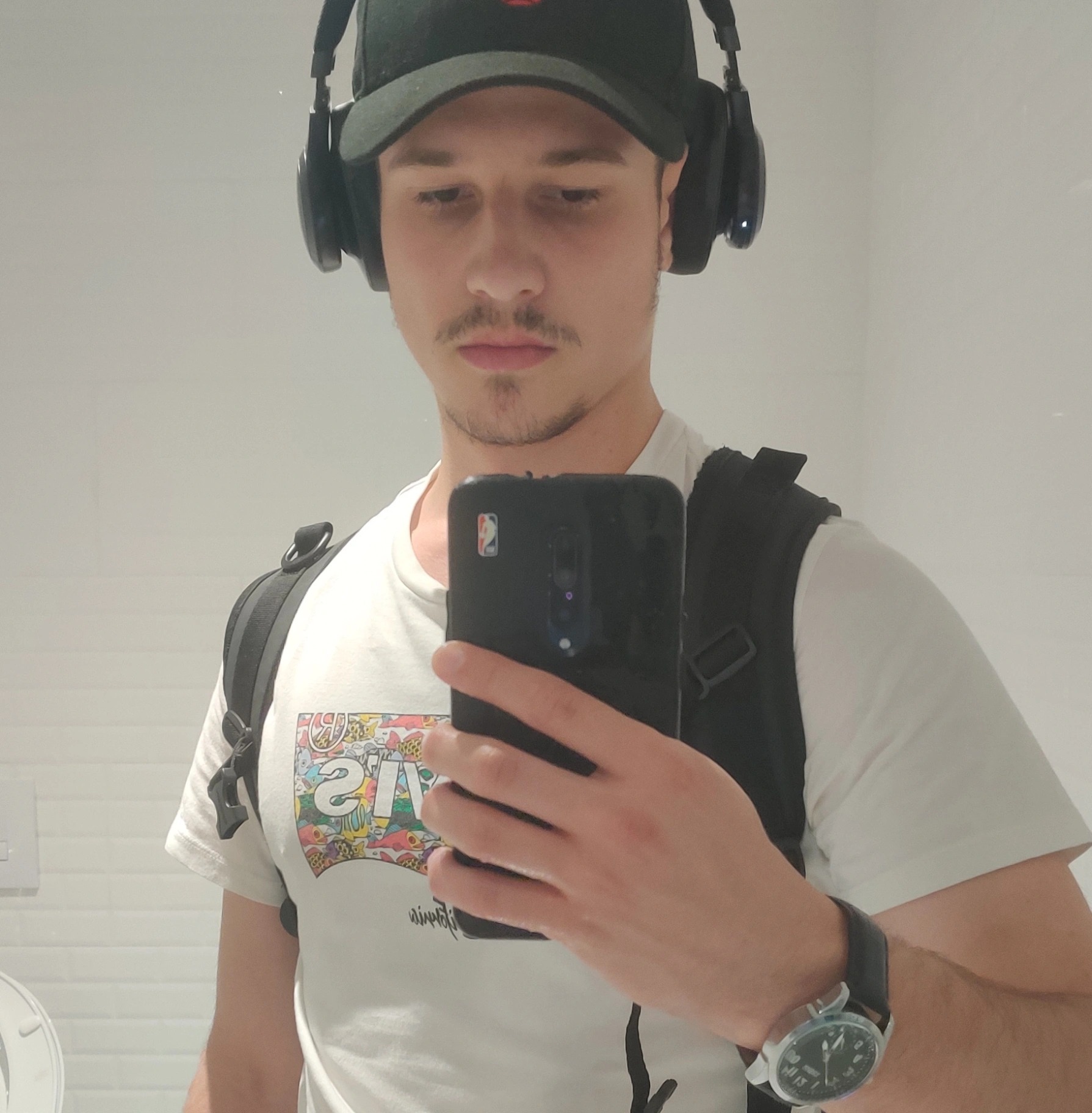Profil de Ercan, 20 ans, rencontre gay à Domfront