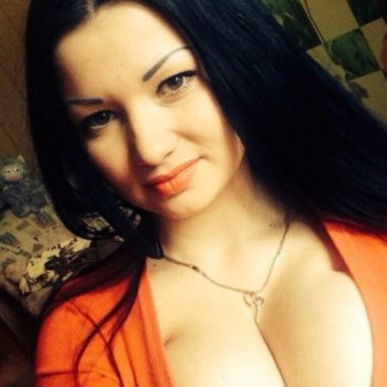 Profil de Flore-anne, 36 ans, rencontre gay à Jas