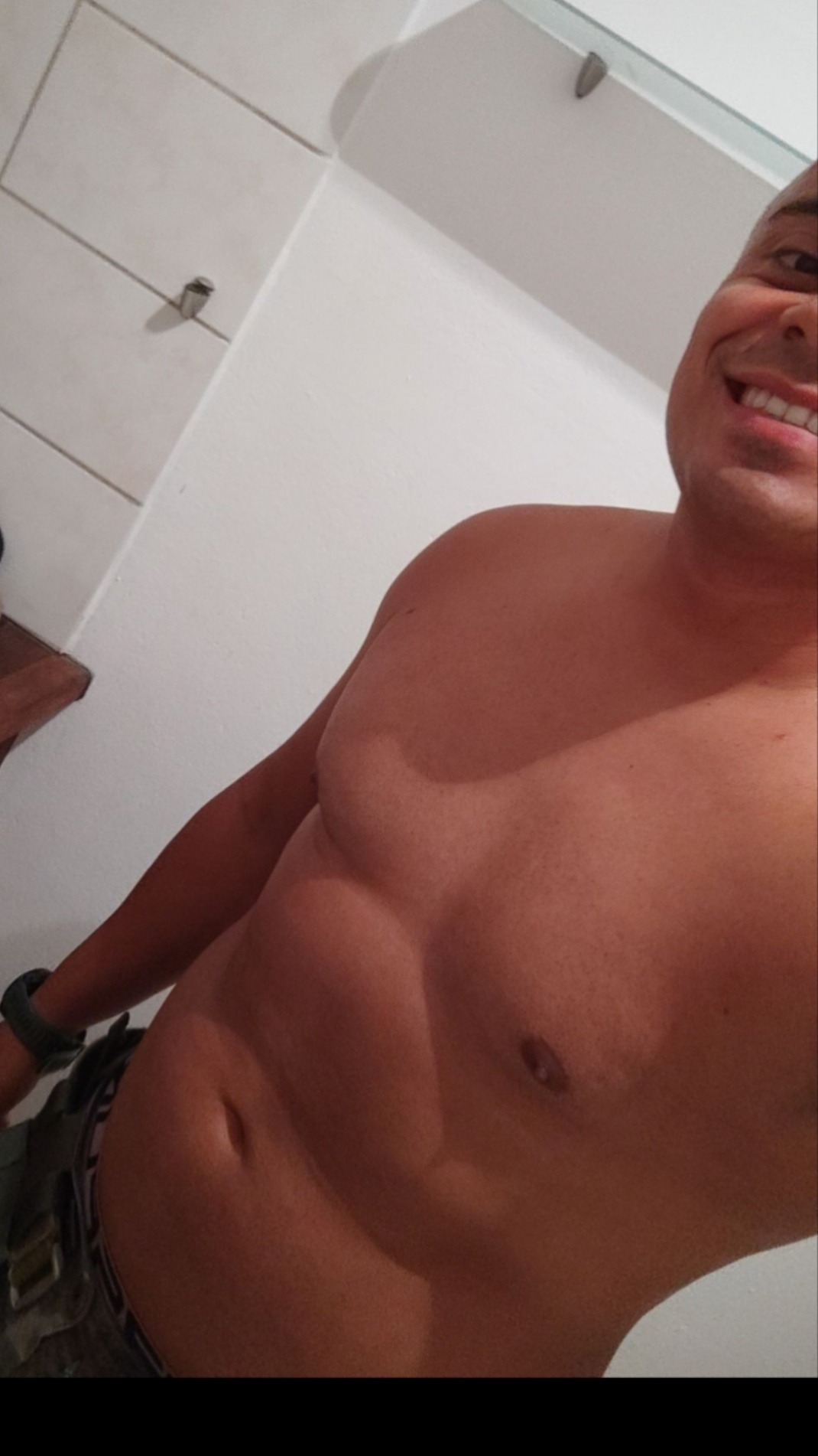 Profil de Aboubakr, 31 ans, rencontre gay à Attichy