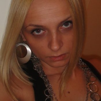 Profil de Isabela, 42 ans, rencontre gay à LesHauts-Talican