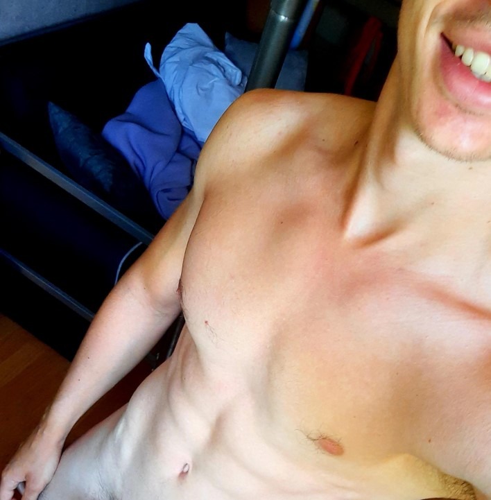 Profil de Anton, 26 ans, rencontre gay à Pierre-Châtel