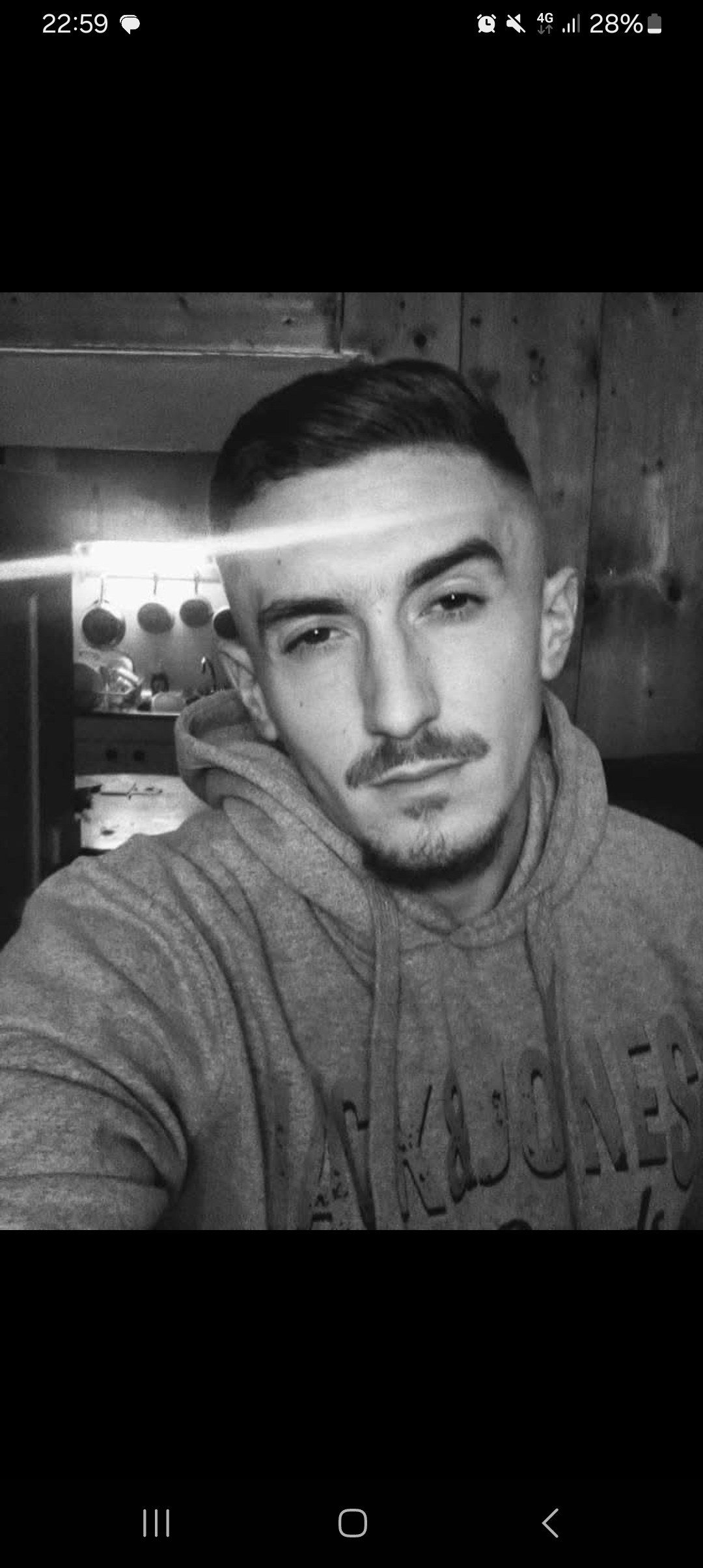 Profil de Isnel, 31 ans, rencontre gay à Obenheim