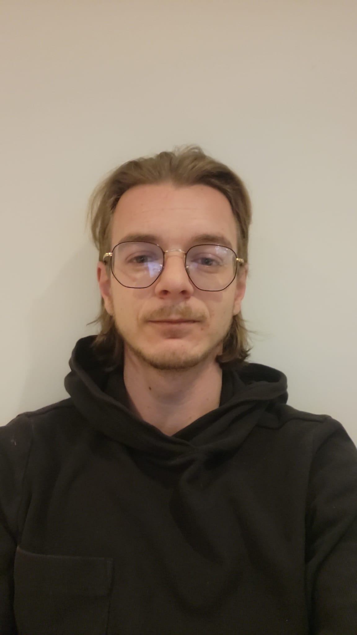 Profil de Joey, 32 ans, rencontre gay à Touvérac