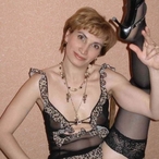Profil de Adenora, 41 ans, rencontre gay à Possesse
