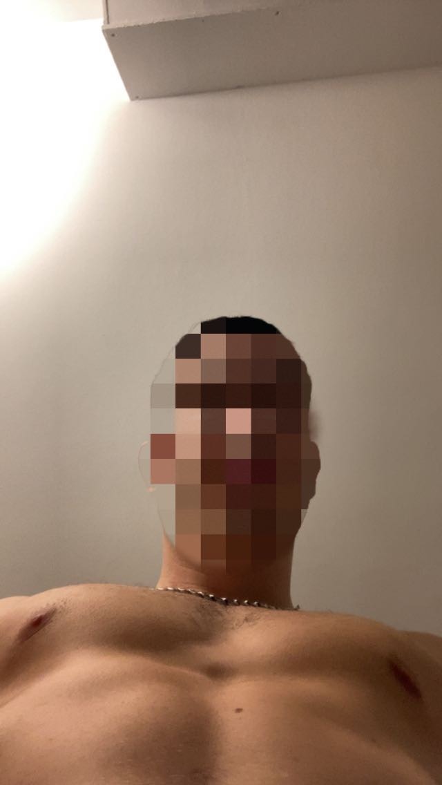 Profil de Arie, 26 ans, rencontre gay à Divajeu