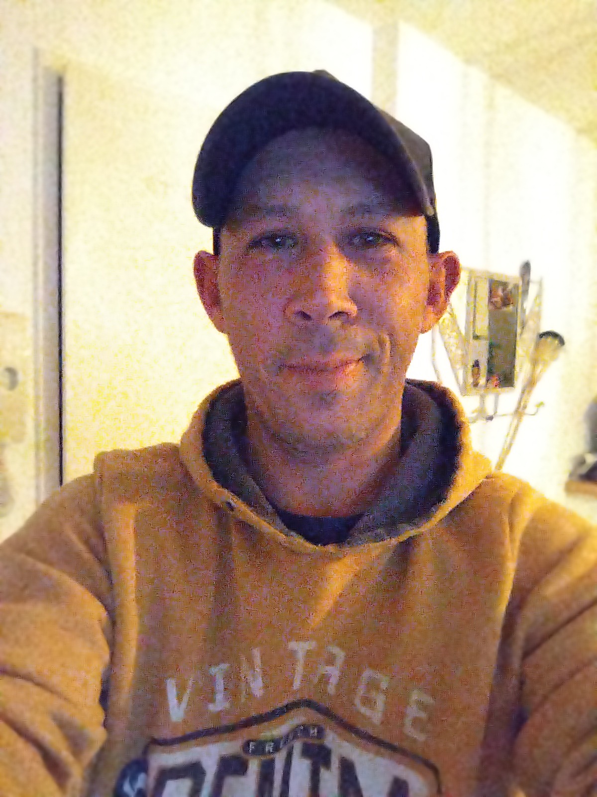 Profil de Arnaud, 42 ans, rencontre gay à Andryes