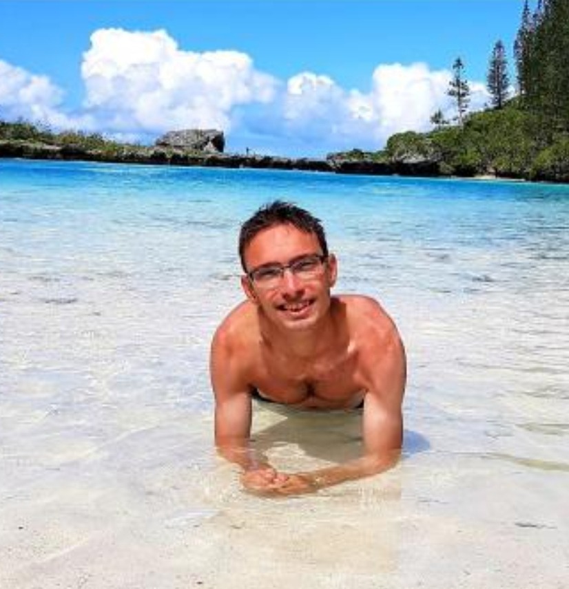 Profil de Azziz, 32 ans, rencontre gay à Châtel-Gérard