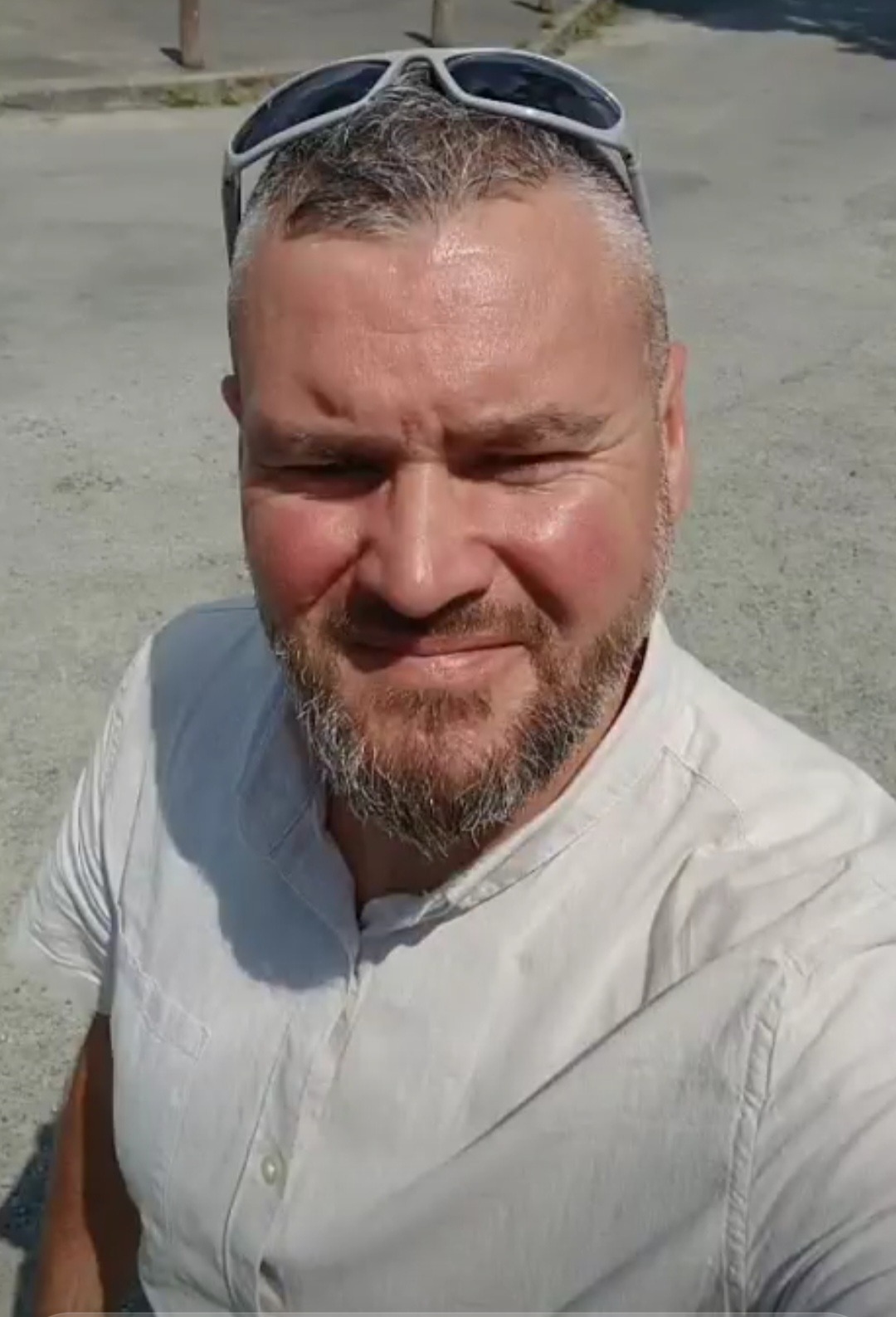 Profil de Almir, 45 ans, rencontre gay à Grassac