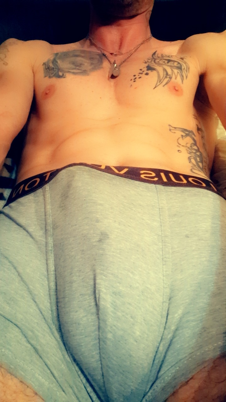 Profil de Clovis, 43 ans, rencontre gay à Samson