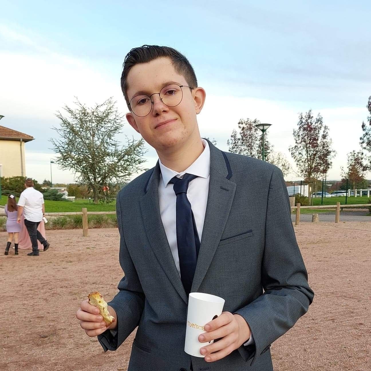 Profil de Manutea, 19 ans, rencontre gay à Cellefrouin
