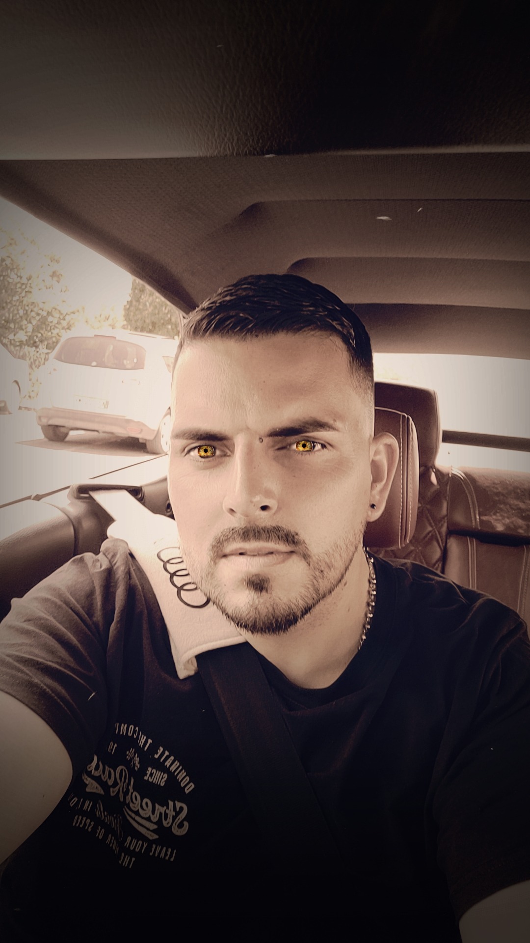 Profil de Manoah, 38 ans, rencontre gay à Lajoux
