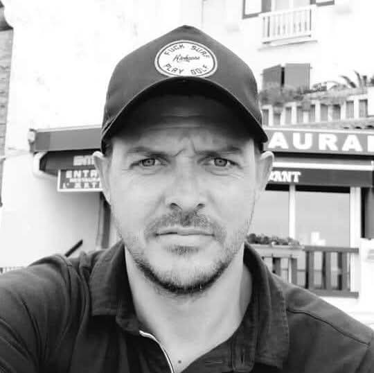 Profil de Nihad, 47 ans, rencontre gay à Samson