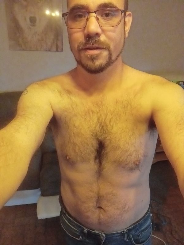 Profil de Bektas, 36 ans, rencontre gay à Montholon
