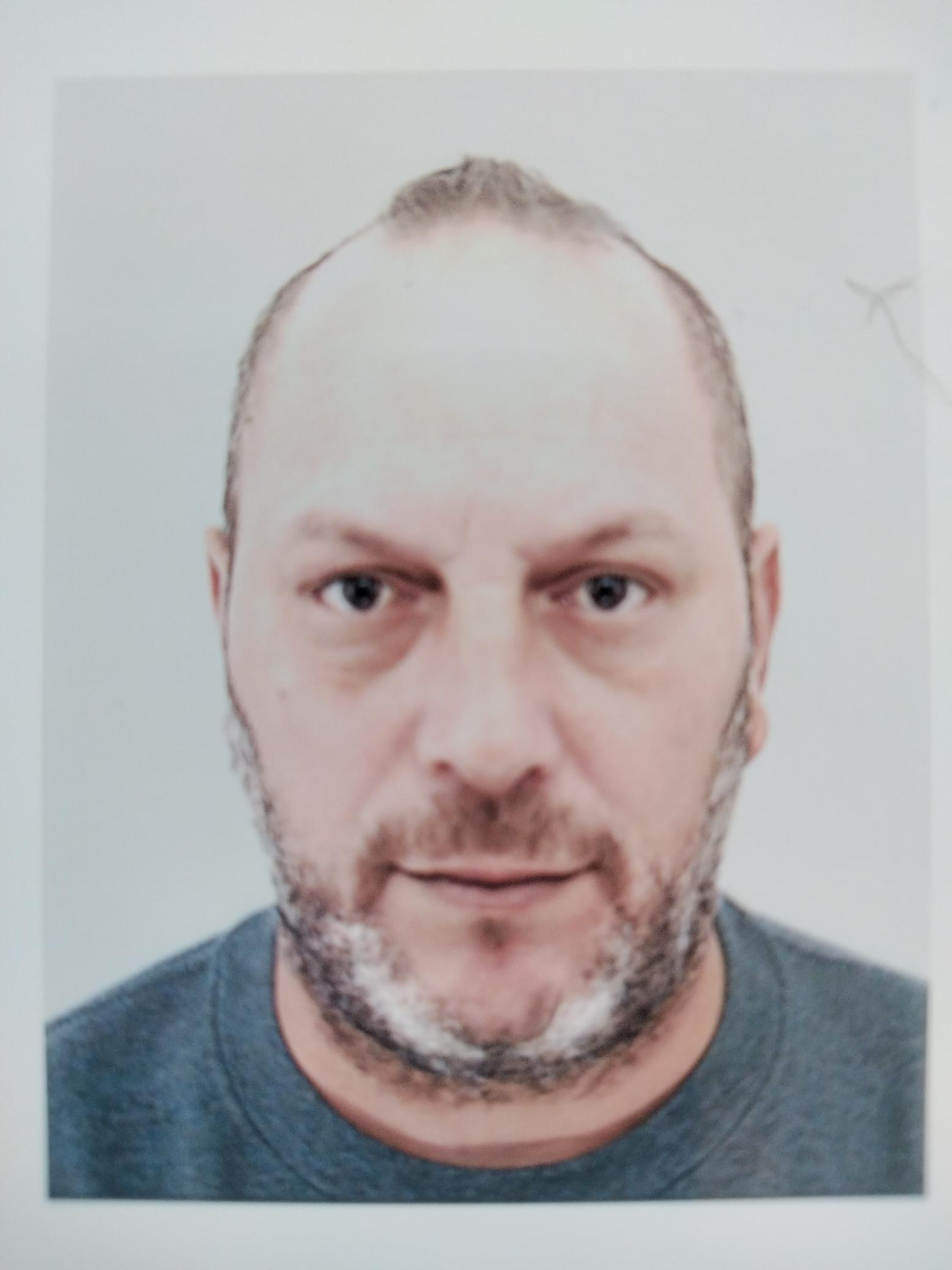 Profil de Amedi, 43 ans, rencontre gay à Chichey