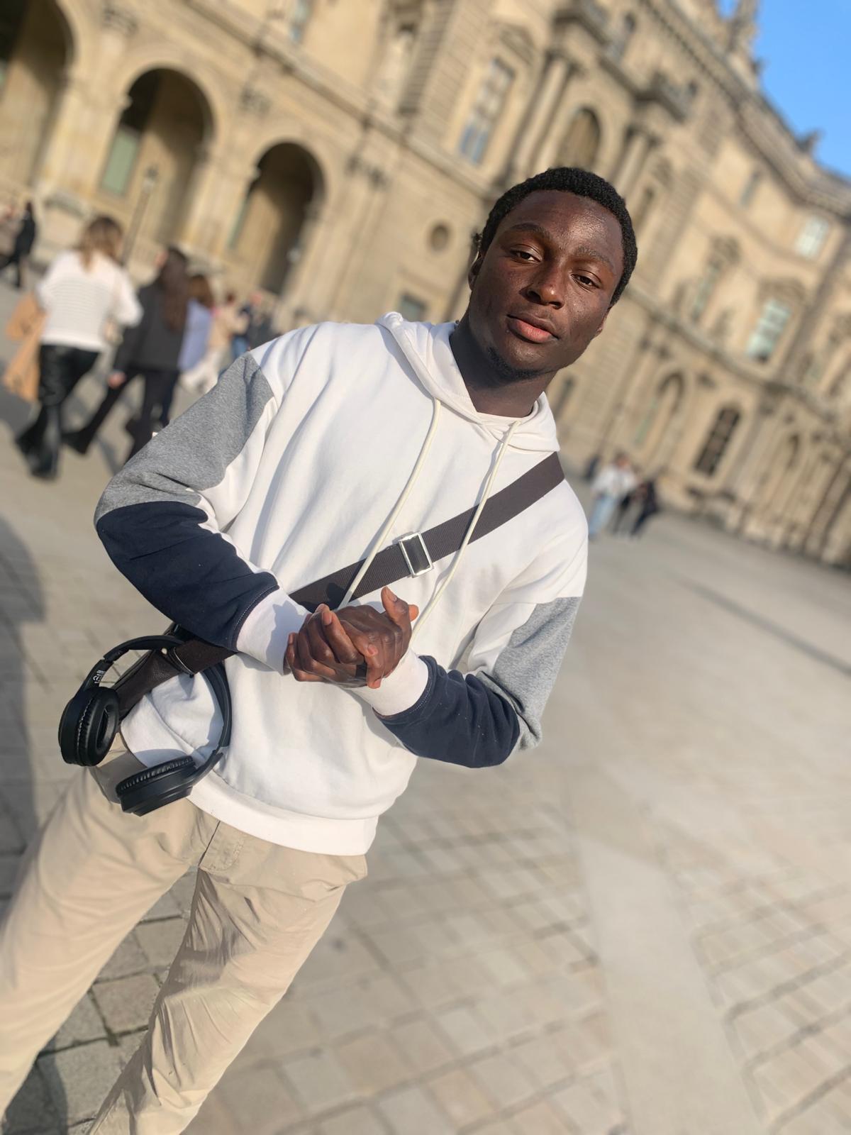 Profil de Sorenn, 18 ans, rencontre gay à Maimbeville