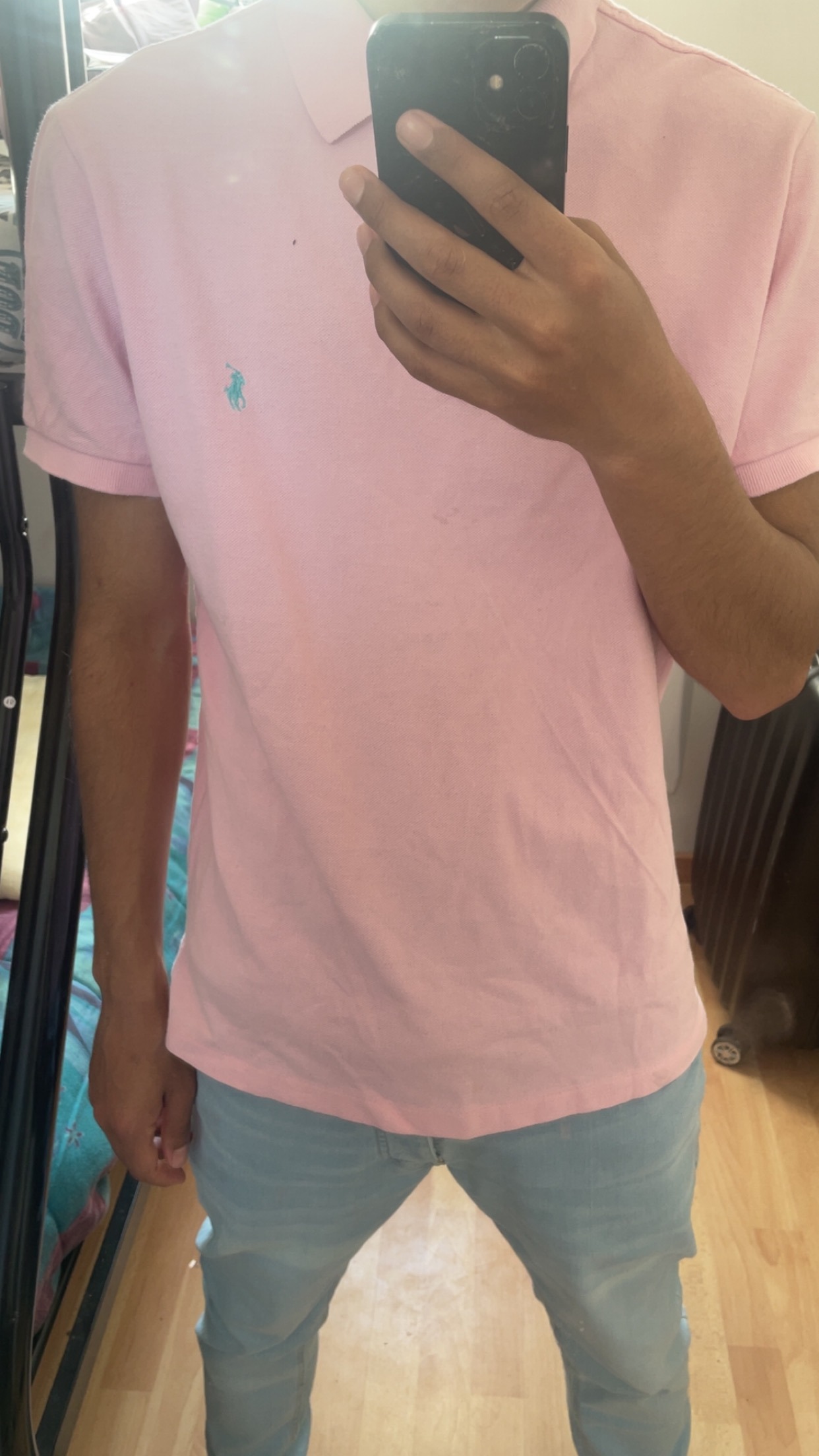 Profil de Oliver, 18 ans, rencontre gay à Toussieux