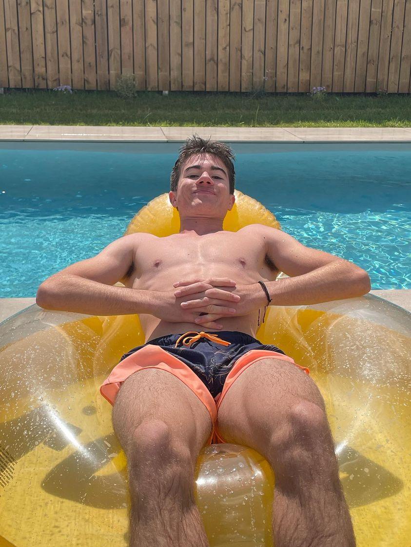 Profil de Nicky, 18 ans, rencontre gay à Bellême