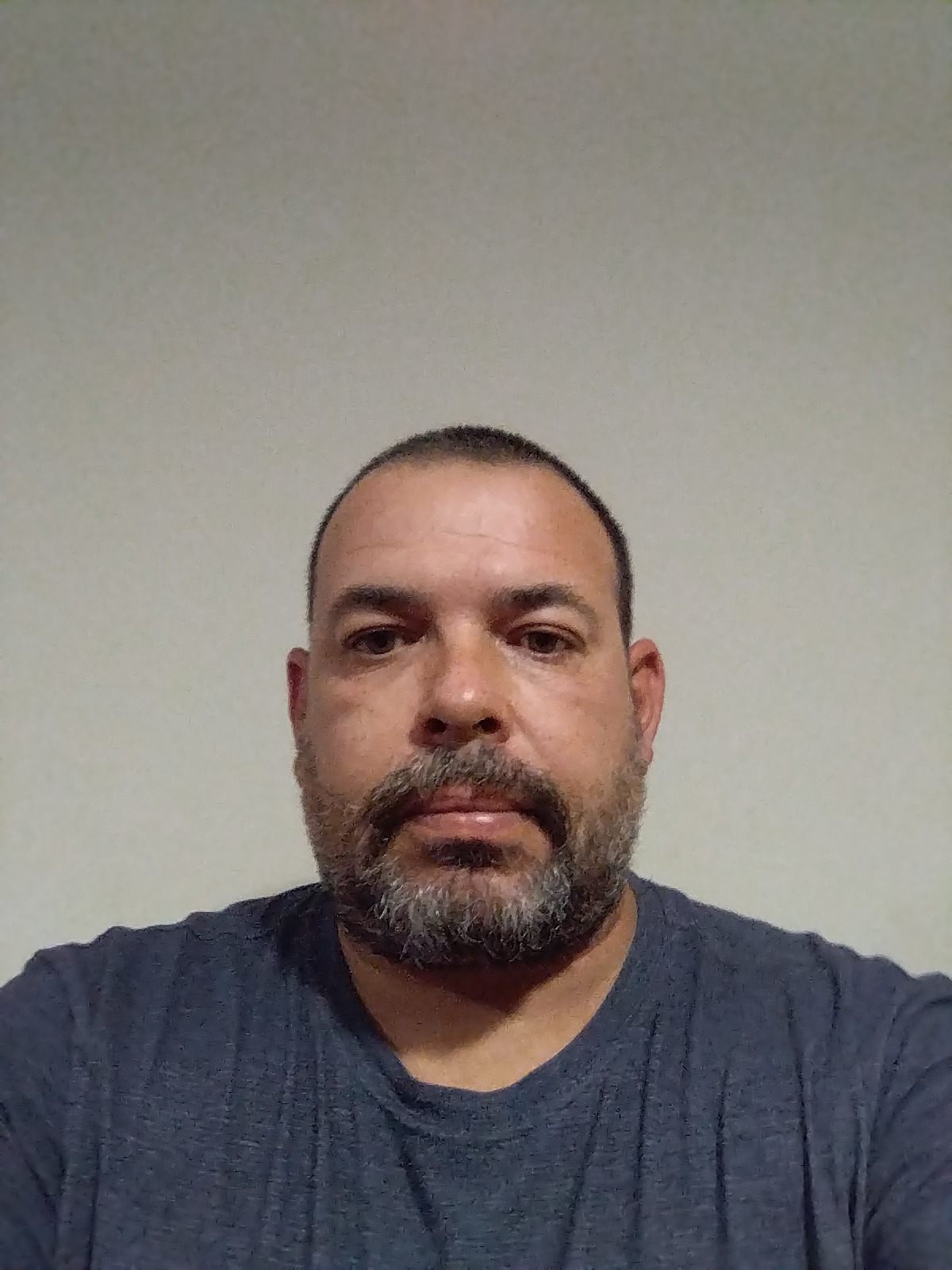 Profil de Sulyman, 46 ans, rencontre gay à Jametz