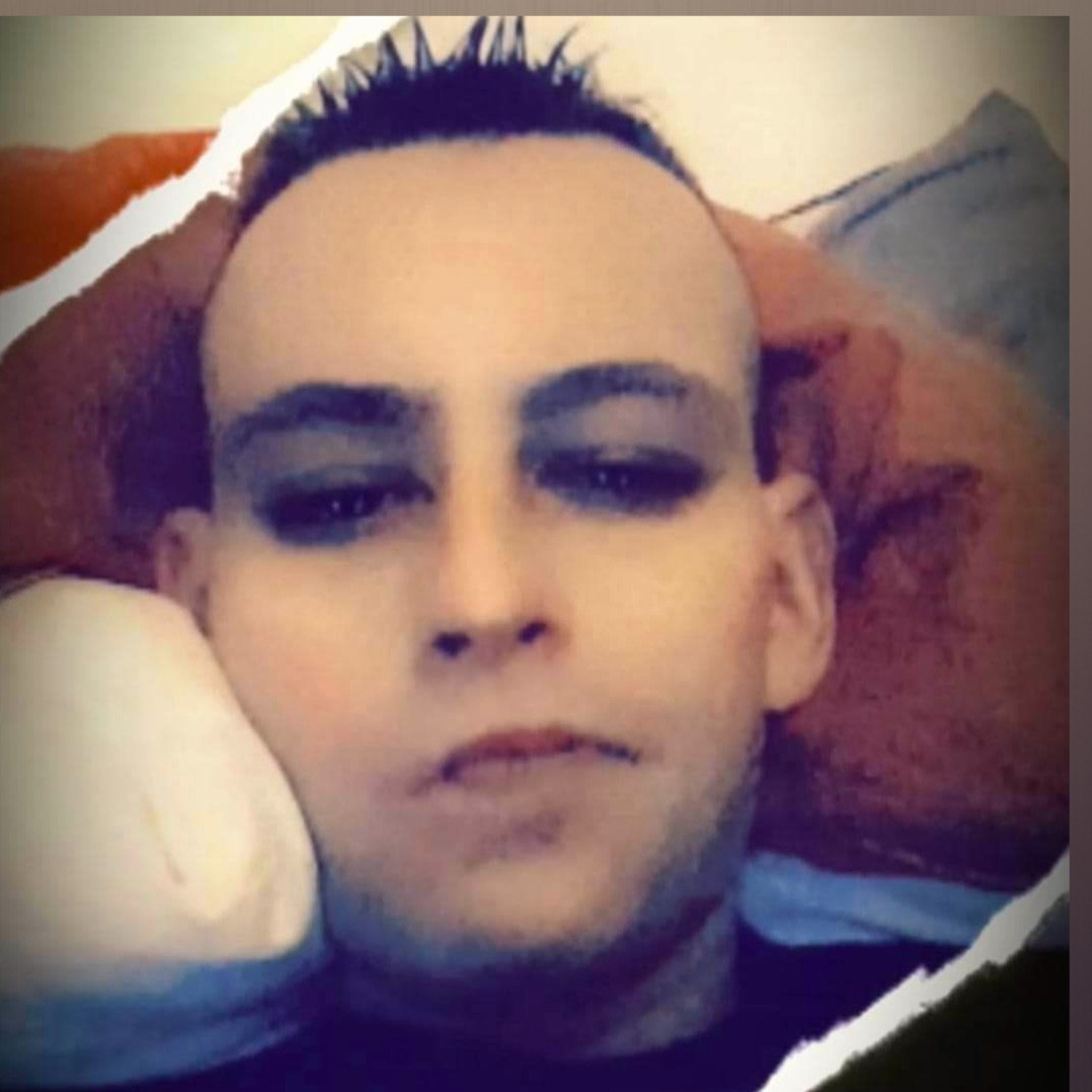 Profil de Lama, 31 ans, rencontre gay à Benest