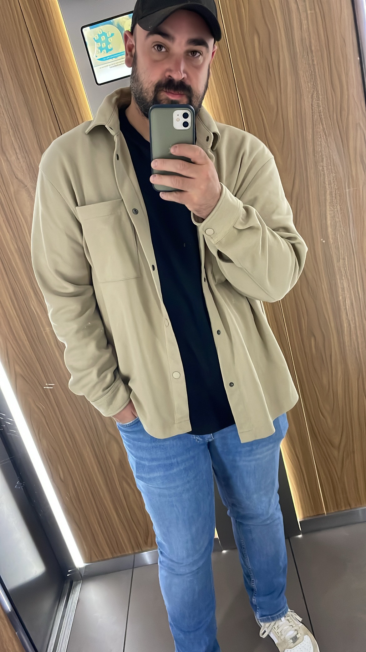 Profil de Sorenn, 33 ans, rencontre gay à Écuvilly