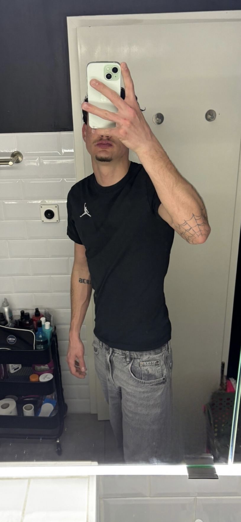 Profil de Miguel-ange, 21 ans, rencontre gay à Trefcon