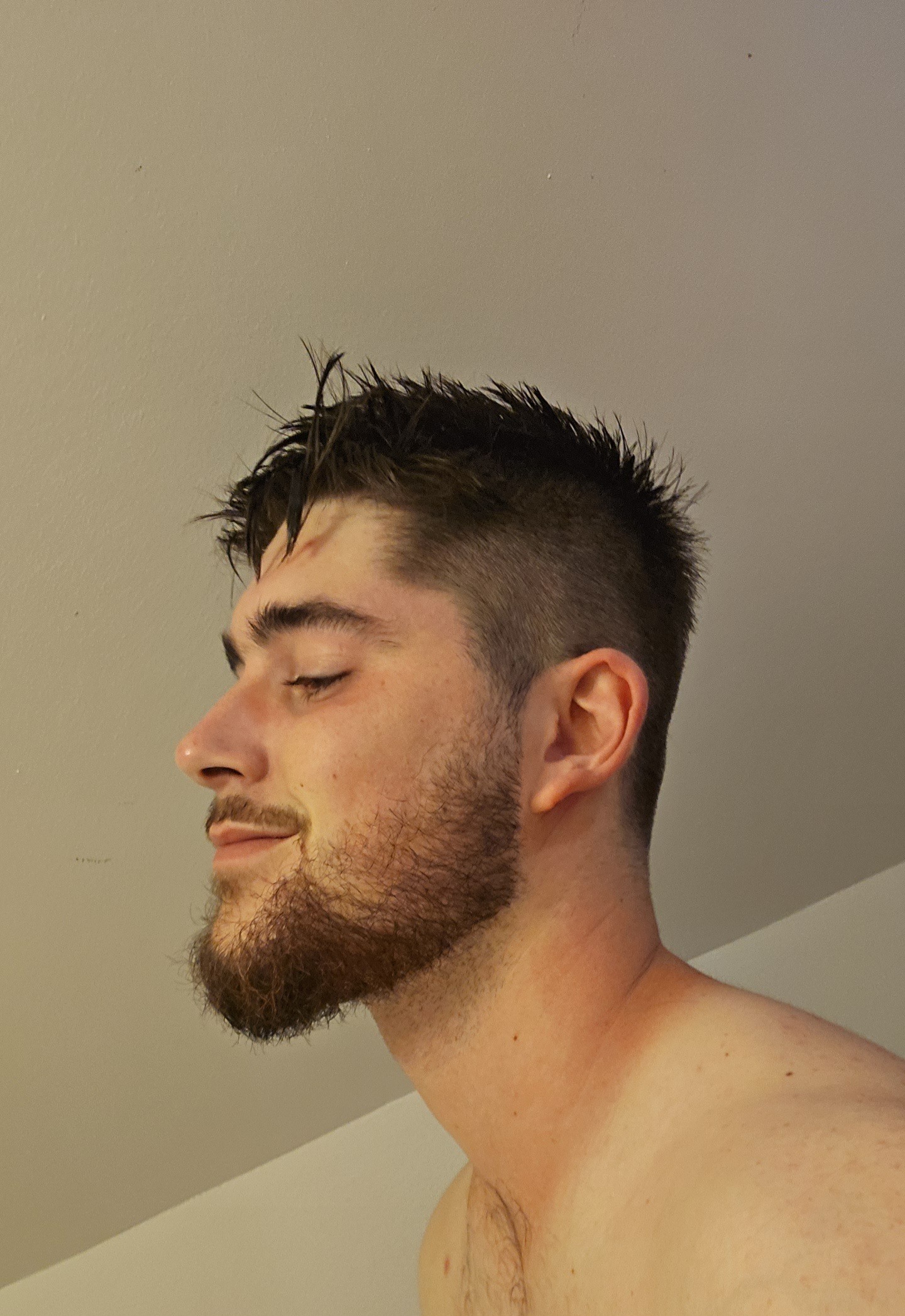 Profil de Yunus, 23 ans, rencontre gay à Vernoux