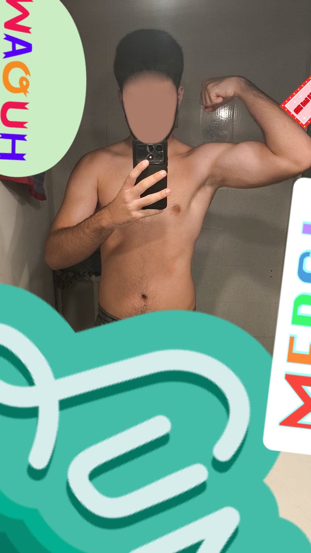 Profil de Nouh, 19 ans, rencontre gay à Duffort