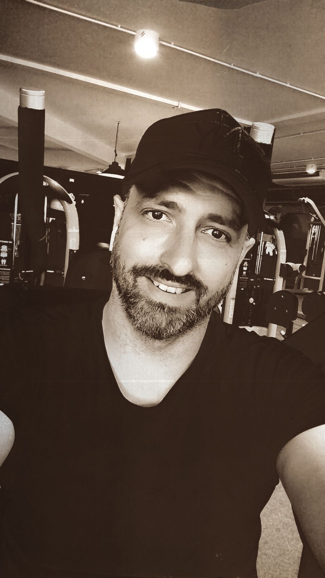 Profil de Mayke, 39 ans, rencontre gay à Pimprez