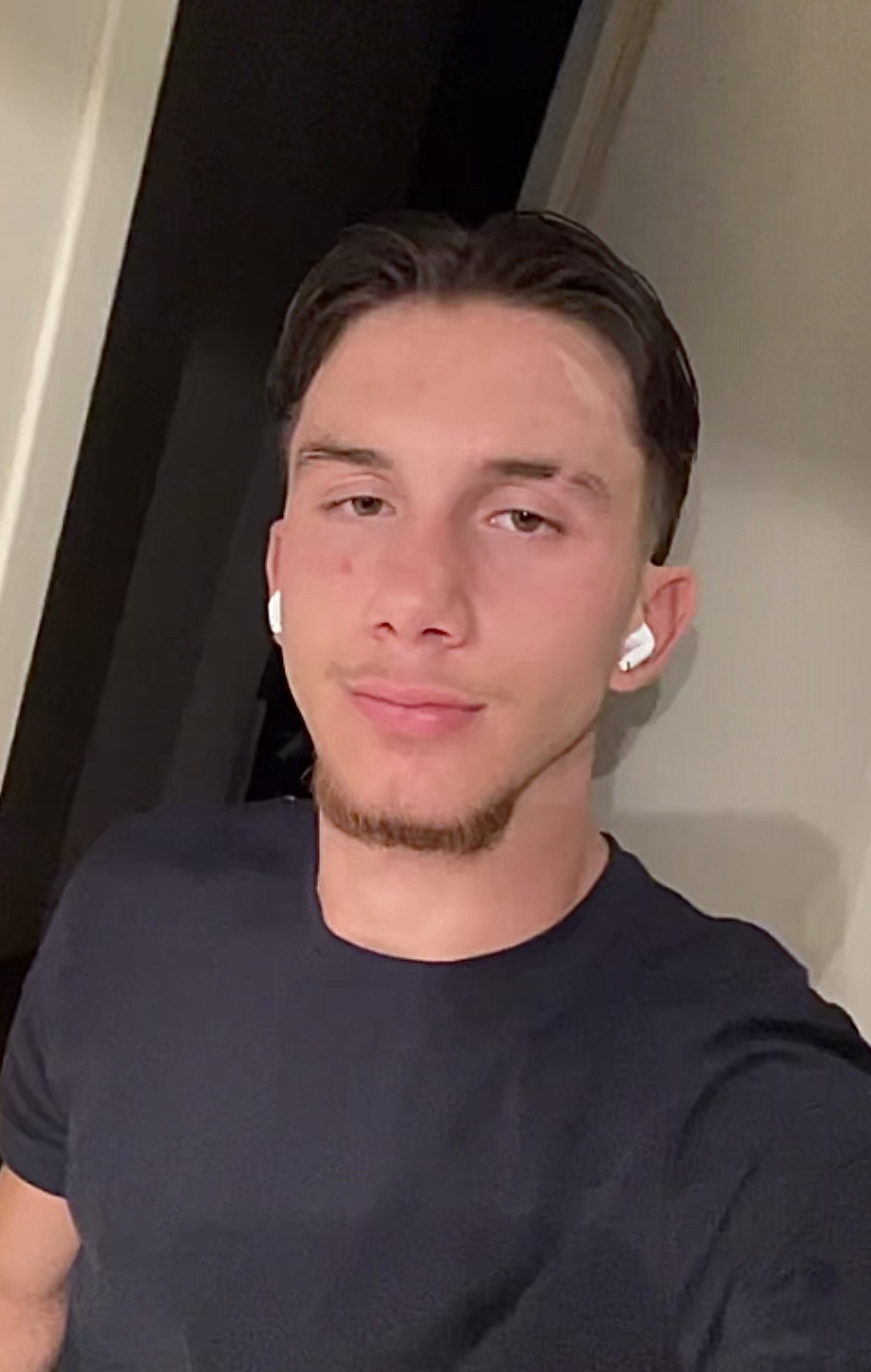 Profil de Yacim, 20 ans, rencontre gay à Avensac