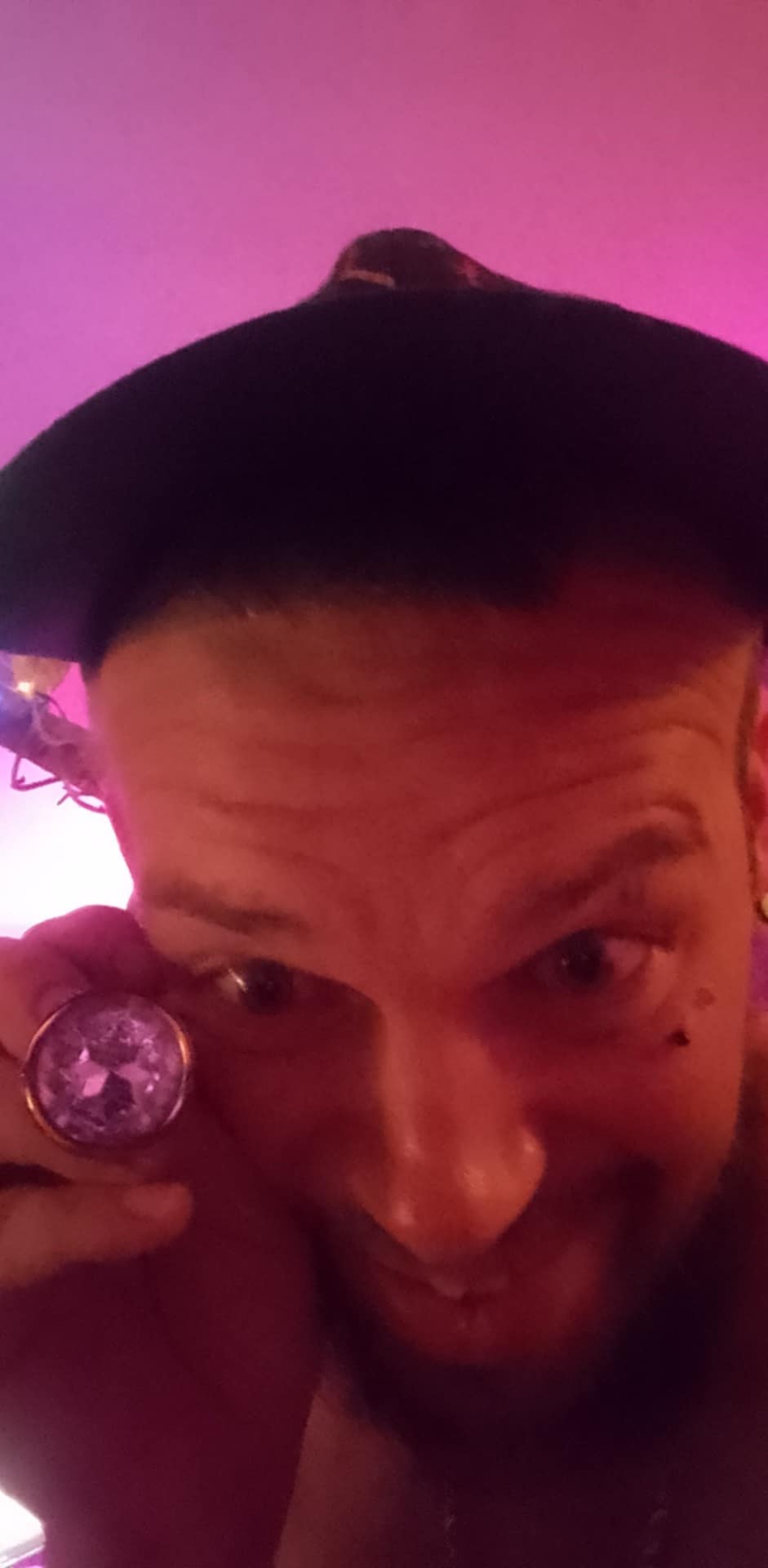 Profil de Hippolite, 36 ans, rencontre gay à Hambye