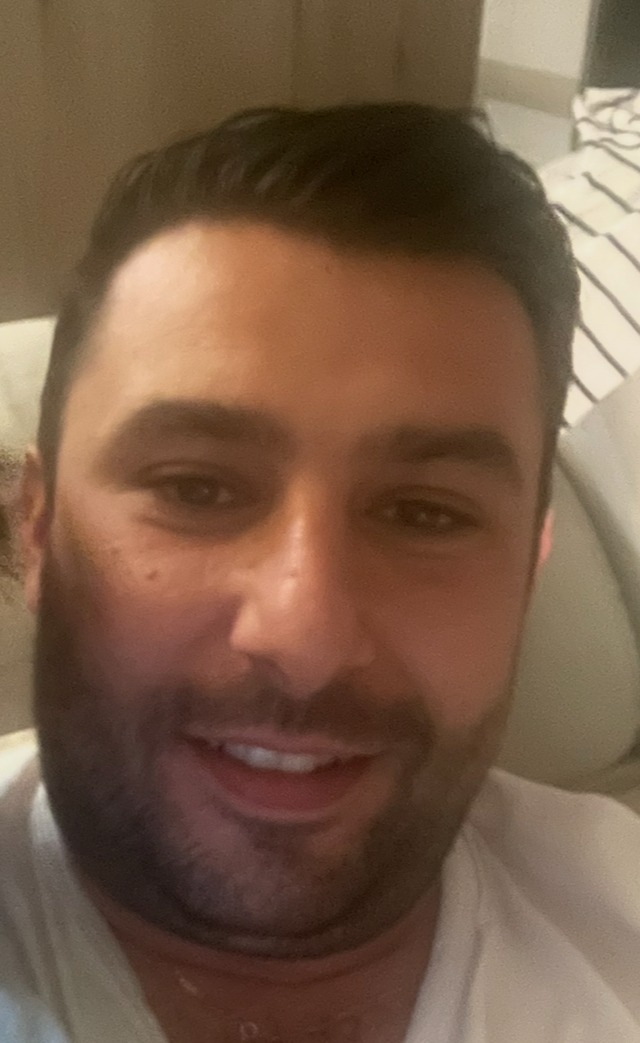 Profil de Nermin, 37 ans, rencontre gay à Flachères